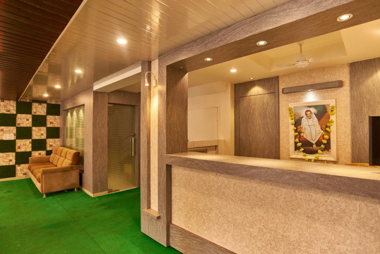 Hotel Disha Palace Shirdi Exterior foto
